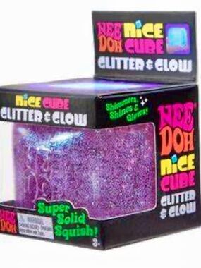NeeDoh Nice Cube Glitter & Glow Purple ! Super solid squish! Sealed inbox, New.